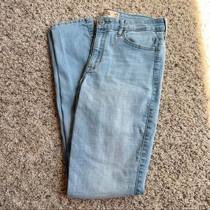 Hollister super skinny high-rise jean